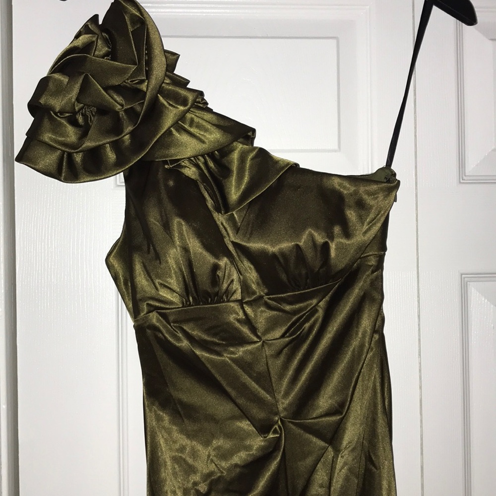 Xscape By Joanna Chen Single Strap Mermaid Dress
